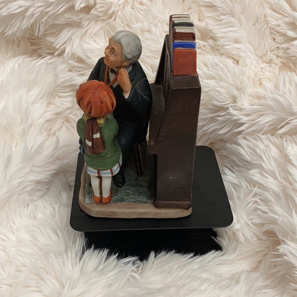 Doctor and the Doll. Dave Grossman Designs - Picture 2 of 5